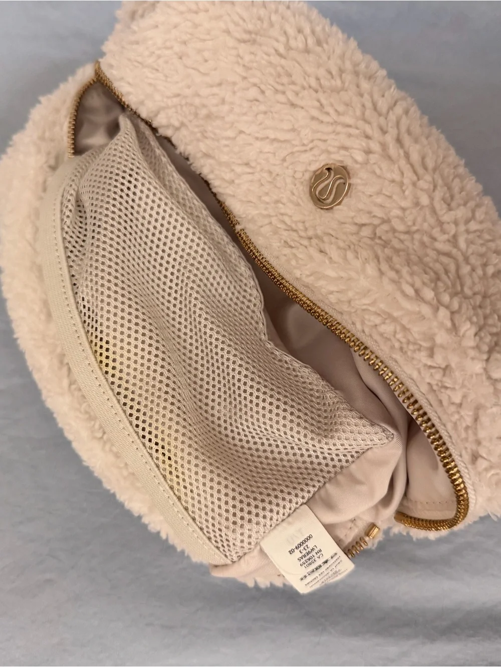 lululemon athletica cream sherpa
